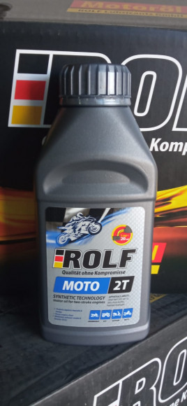 Масло мотор. ROLF MOTO 2T (п/с) (0.5л) пластик Масло мотор. ROLF MOTO 2T (п/с) (0.5л) пластик