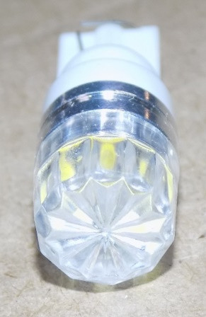 Лампа светодиод 12-5 б/ц (габарит) белая 2SMD (5730) фигурная линза W2.1*9.5d NOVA-PRO (уп=10шт) Лампа светодиод 12-5 б/ц (габарит) белая 2SMD (5730) фигурная линза W2.1*9.5d NOVA-PRO (уп=10шт)