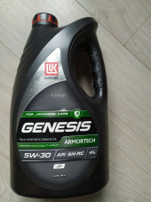 Масло мотор.  5W30 ЛУКОЙЛ GENESIS ARMORTECH JP API SN-RC (4л) 4*4шт